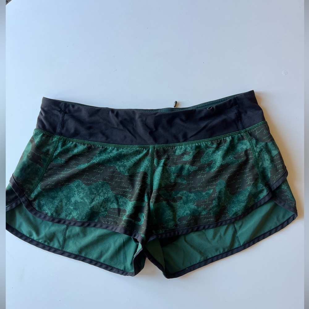 Lululemon Shorts Size 8